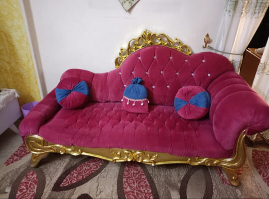 صالون للبيع خشب زان احمر من دمياط